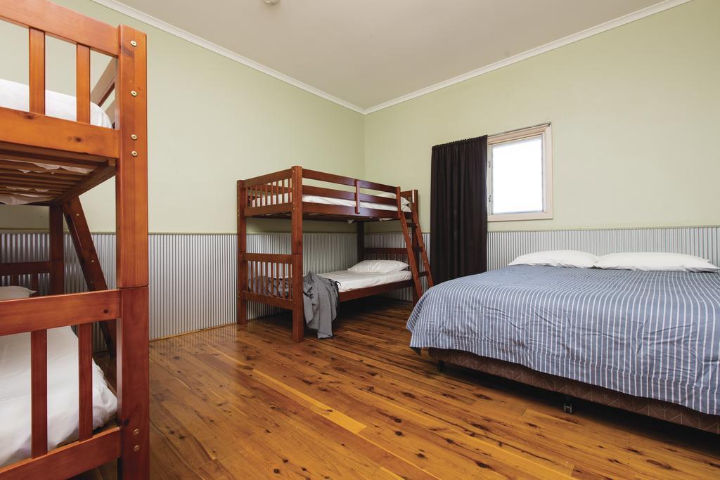Mungo Shearers' Quarters Villa ภายนอก รูปภาพ